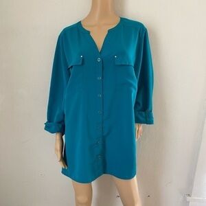 Essentials 2X 3/4 sleeve shirt  button down